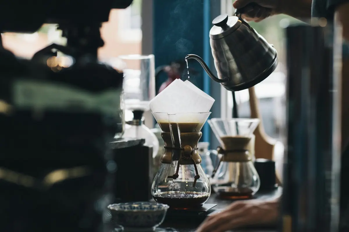 Café coado na hora